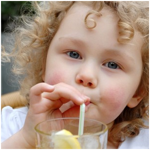 child_drinking_water