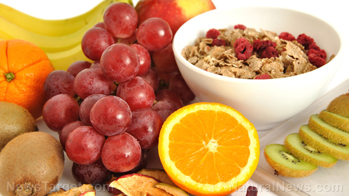 Fruits-Grains-Oatmeal-Healthy-Nutrition-Diet