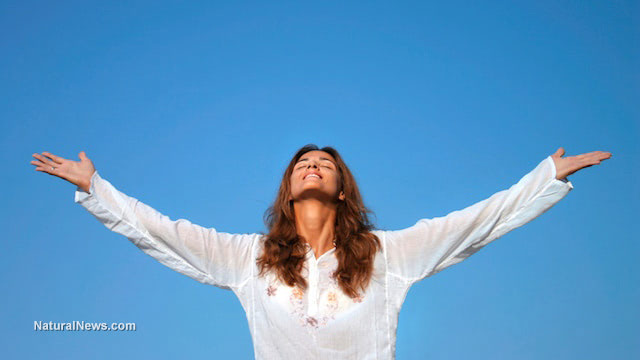 Woman-Freedom-Hands-Sky