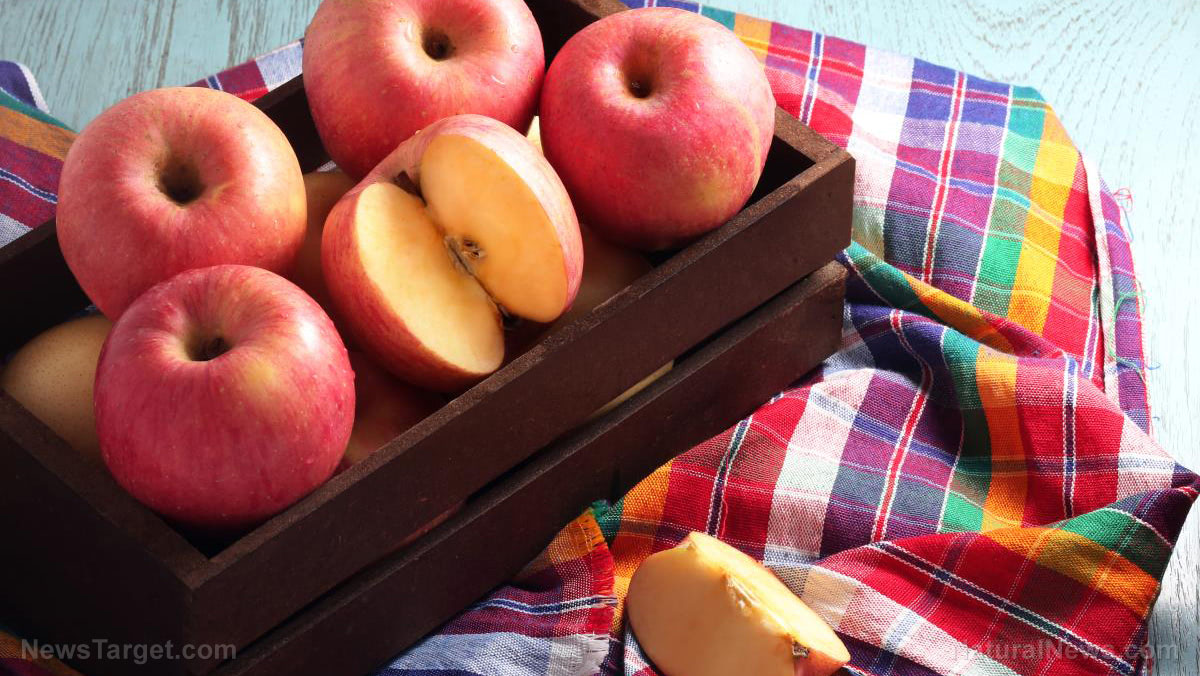 Apple-Boards-Box-Burlap-Crate-Crunchy-Delicious