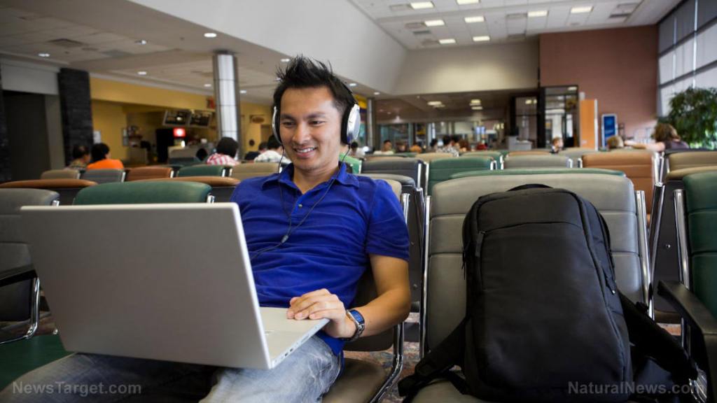 Scientists warn that 5G tech found in WiFi street lamps is causing insomnia, nosebleeds, and stillbirths