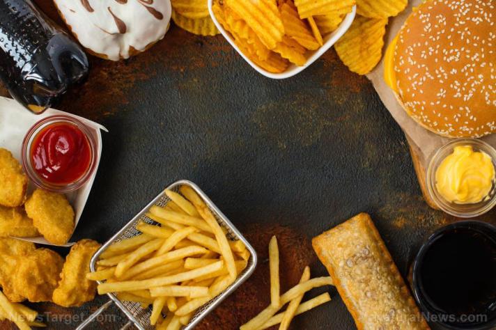 15 Addictive foods to avoid and how to deal with “addiction-like behavior”