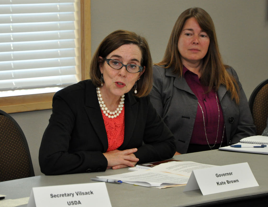 Papers, please: Oregon demands that residents show “proof of vaccination” in order to live life