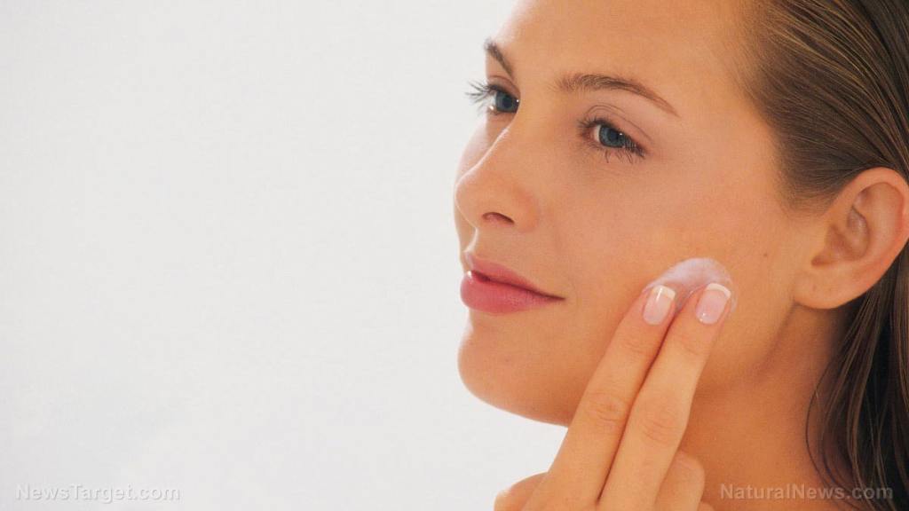 Exfoliate and moisturize: 6 Natural and effective remedies for dry skin on your face